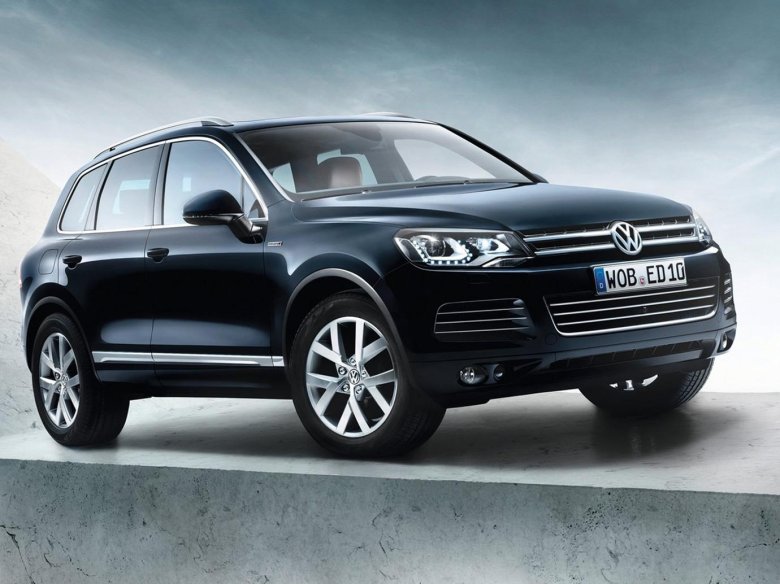 Volkswagen touareg 2015 черный