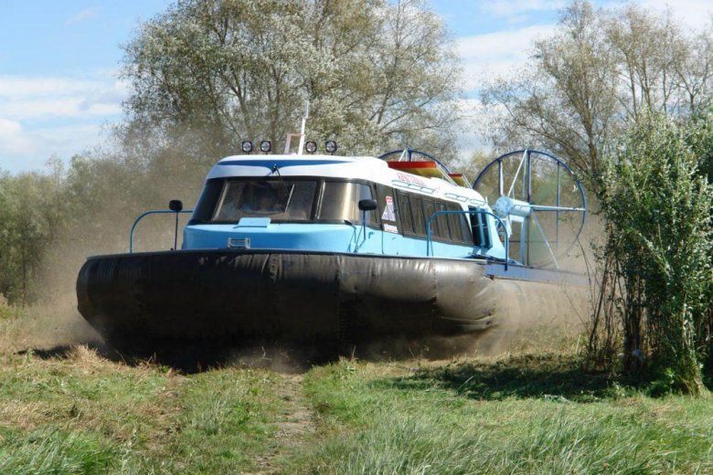 Вездеход на воздушной подушке