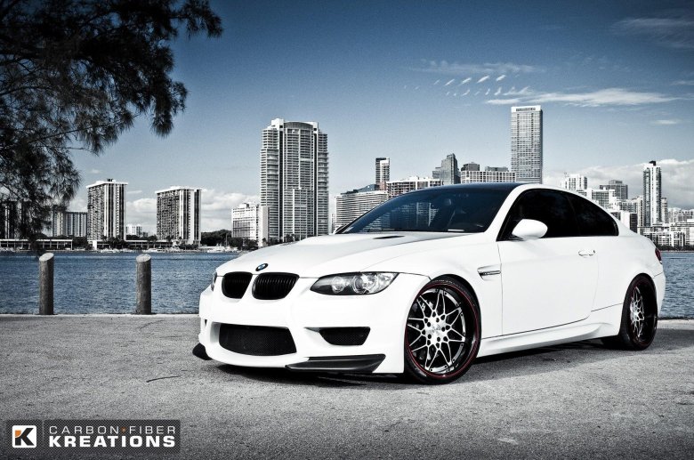 Bmw m3 e92 white