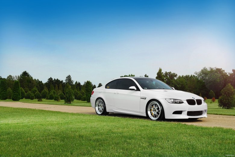 Bmw m3 coupe 2011