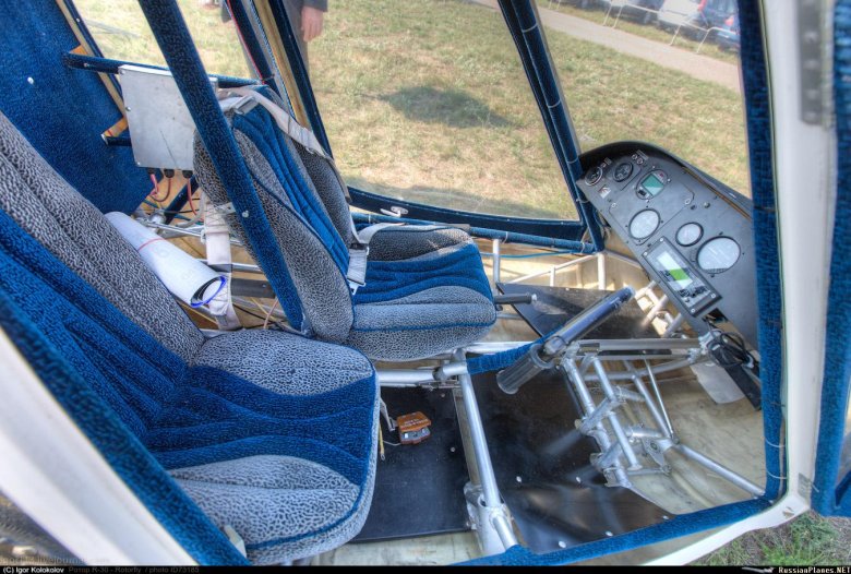 Кабина самолета