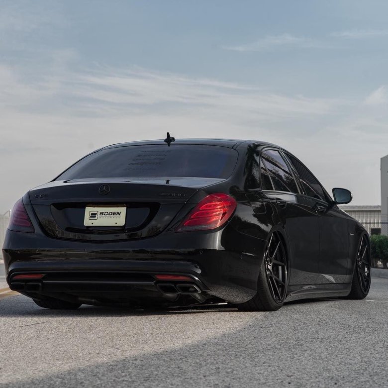 Mercedes benz s63 amg w222