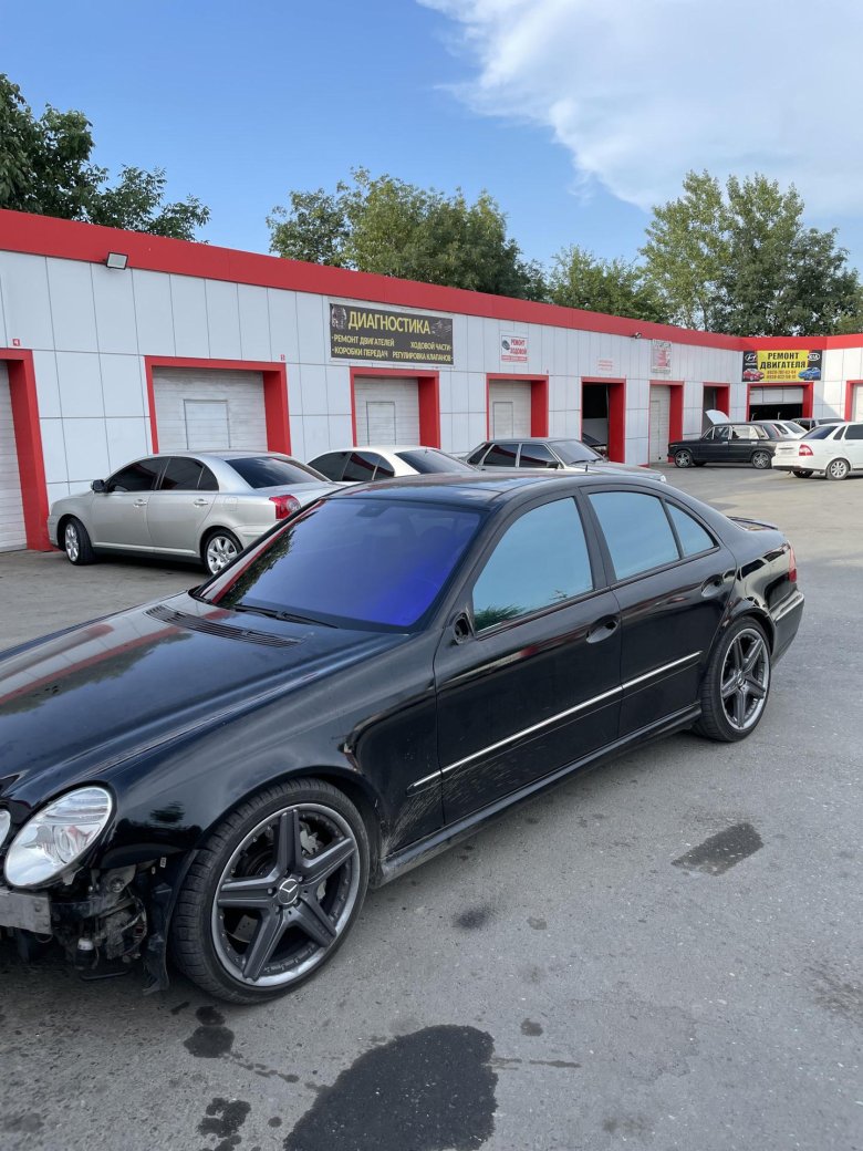 Mercedes benz e 55 amg