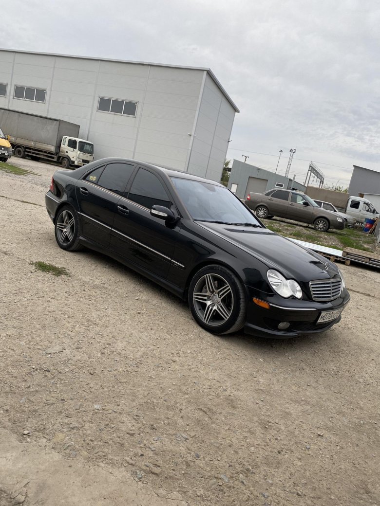 Мерседес бенц с180 2003