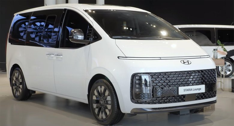 Минивэн hyundai staria 2022