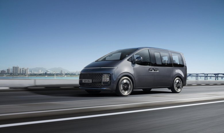 Минивэн hyundai staria