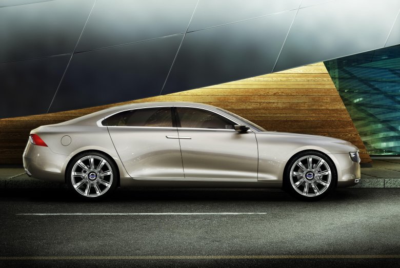 Вольво 360 седан