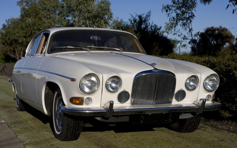 Jaguar xj series