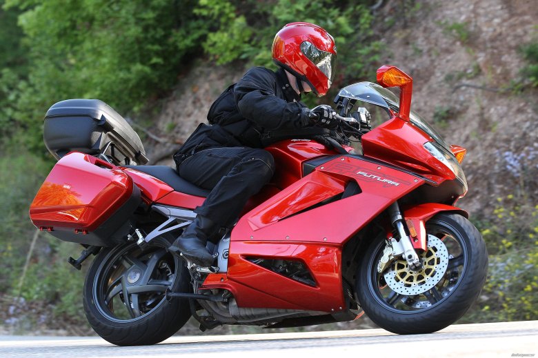 Априлия мотоцикл