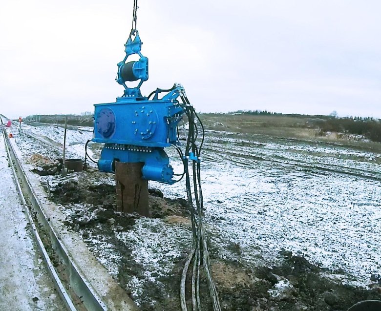 Вибропогружатель финарос 600