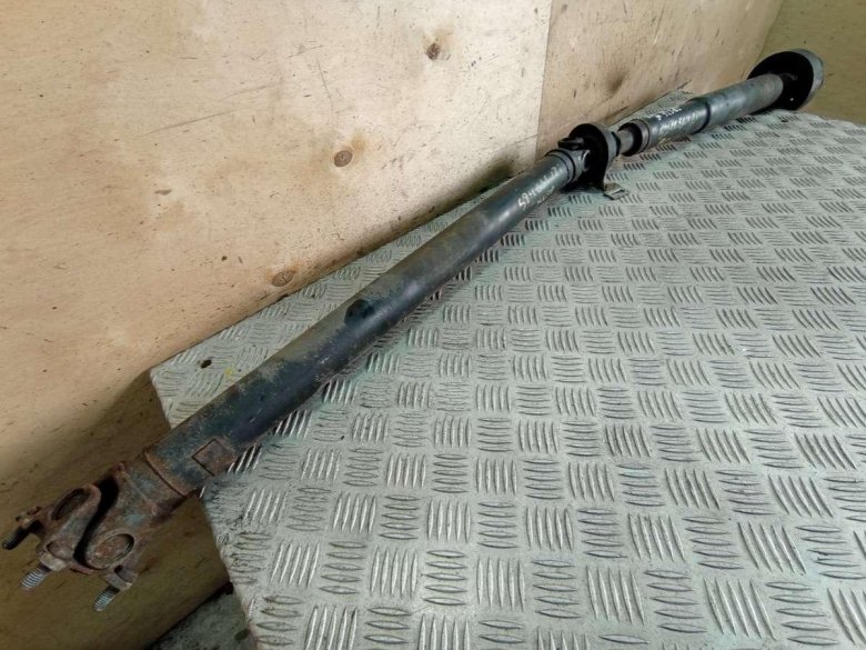 Карданный вал кардан