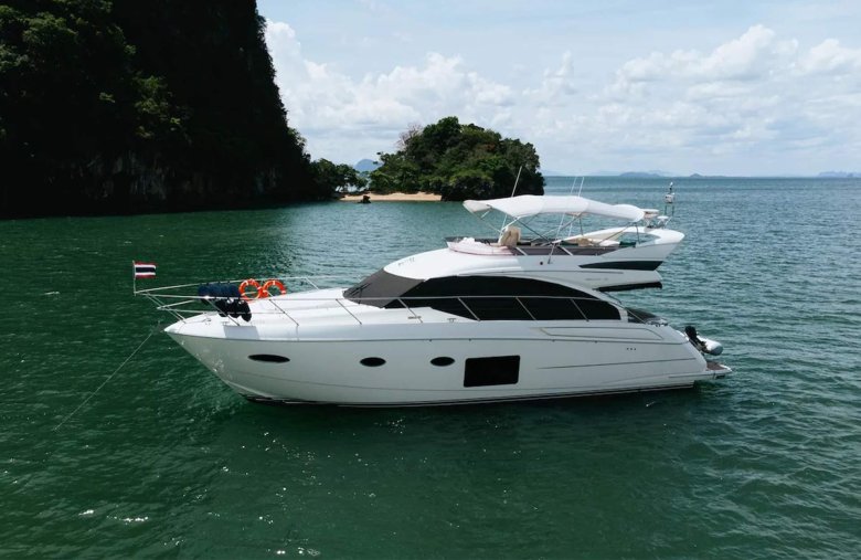 Яхта princess 64