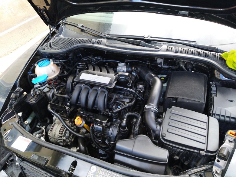 Подкапотное пространство шкода октавия а 5