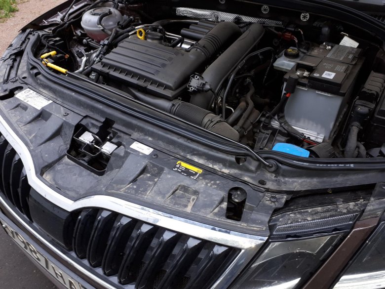 Уплотнитель капот шкода октавия а7