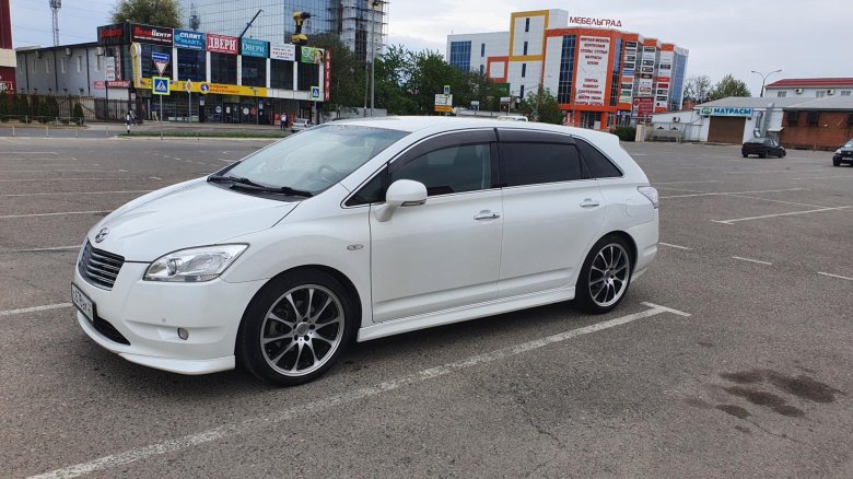 Toyota mark x zio 2008