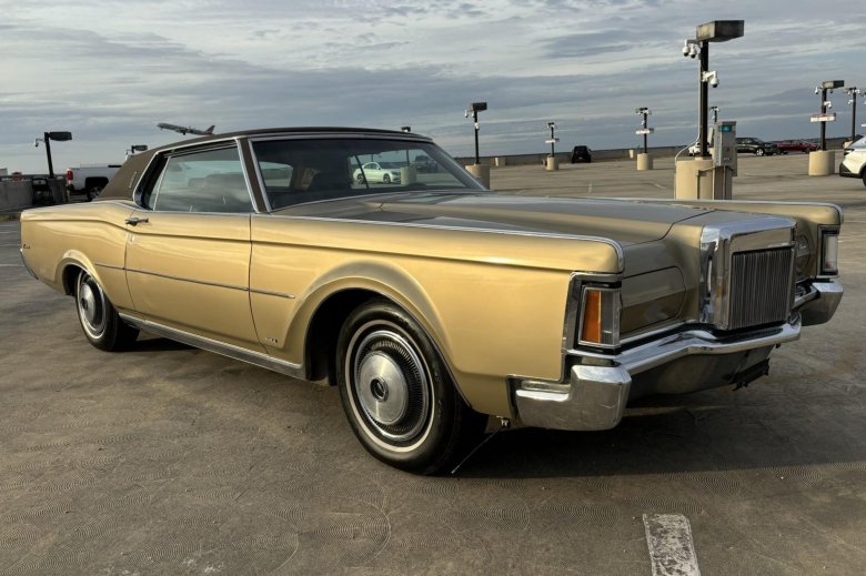 1970 lincoln continental mark iii