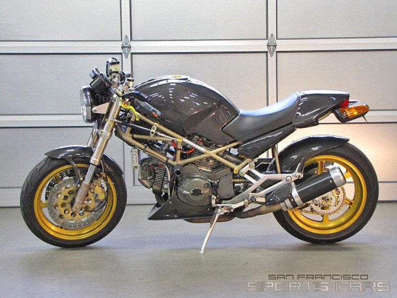 Ducati monster 600 2001