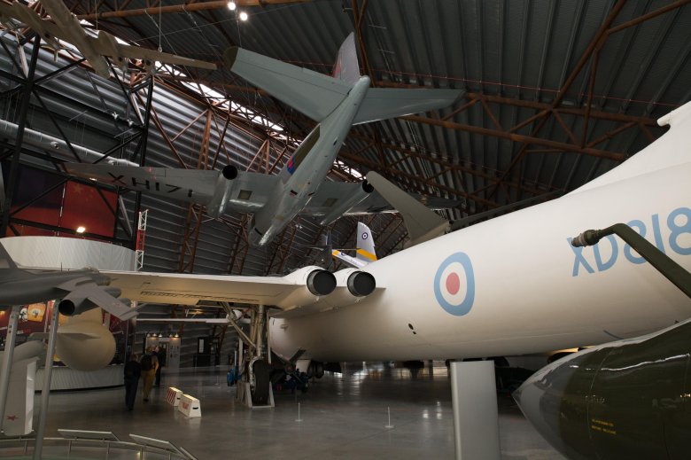 Vickers valiant