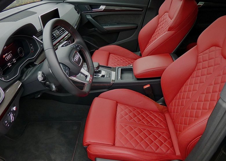 Audi q5 красный салон