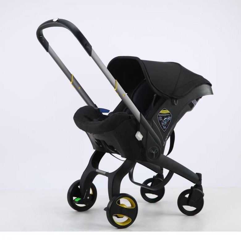 Универсальная коляска для новорожденных