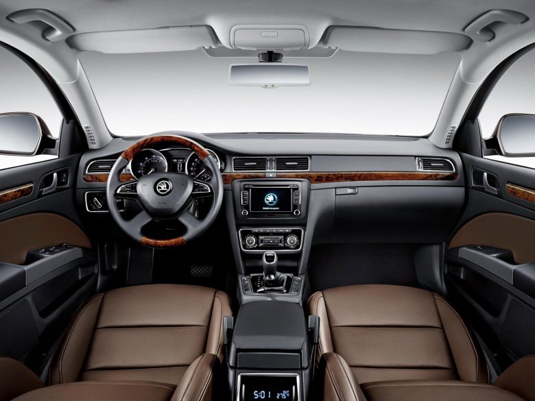 Шкода суперб 2012 салон