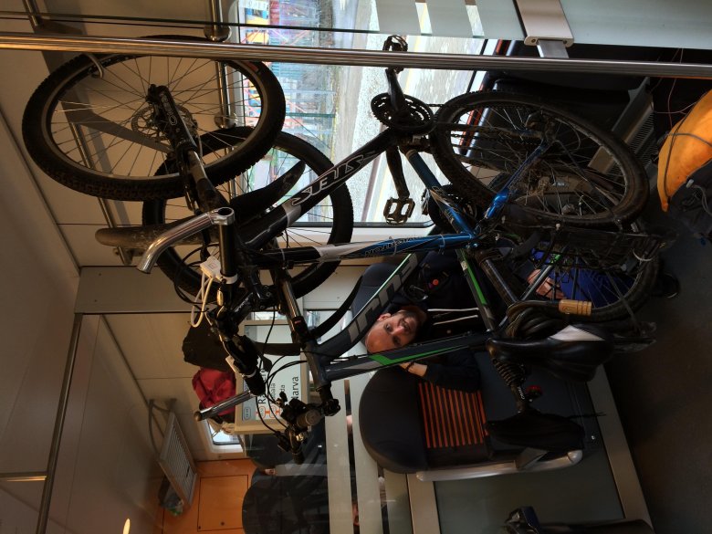 Велосипед в электричке