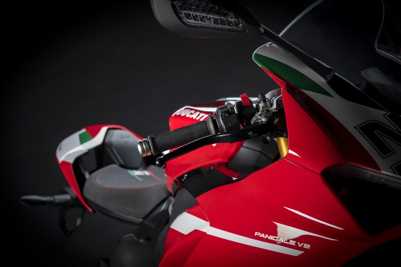 Ducati panigale v2 bayliss