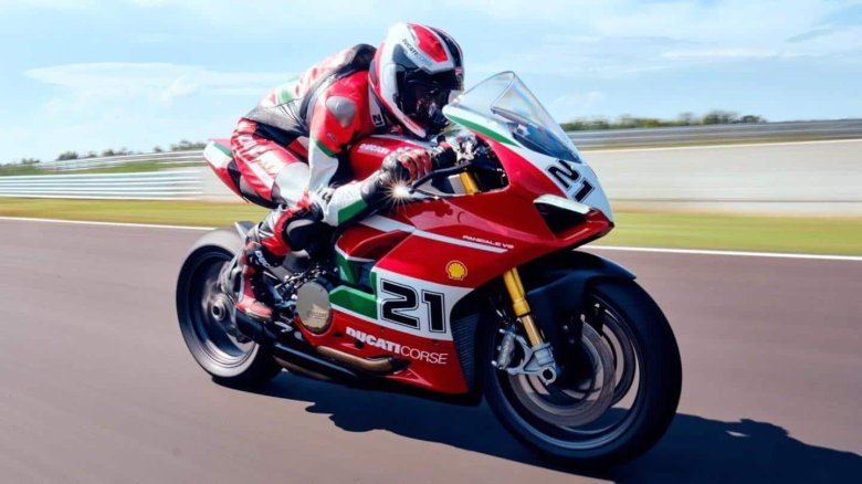 Ducati panigale v2 troy bayliss
