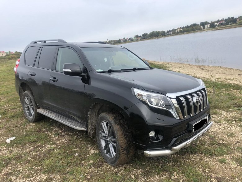 Toyota land cruiser prado 2011