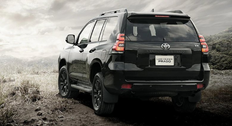 Toyota land cruiser prado 2021 black edition