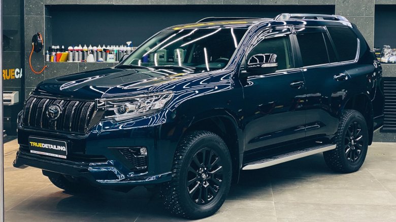 Toyota land cruiser prado 150