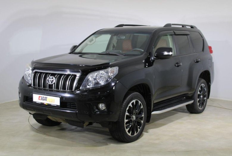 Машина toyota land cruiser prado