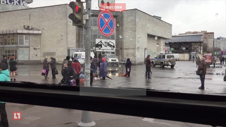 Метро дыбенко