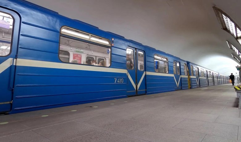 Вагоны метро санкт петербурга