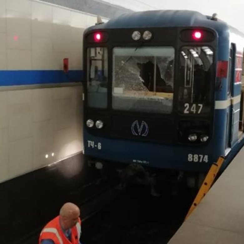 Поезда метро санкт петербурга