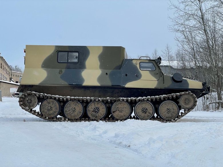 Гусеничный вездеход мтлб