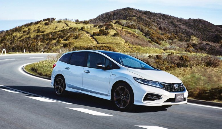 Honda jade 2015