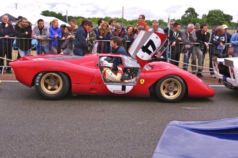 Феррари 312 p