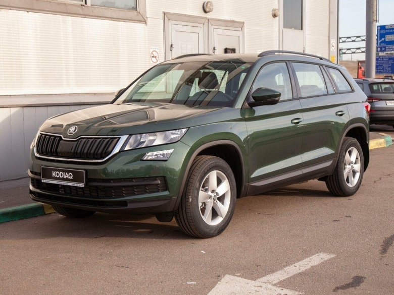 Skoda kodiaq 2020 зеленый