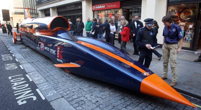 Самая большая быстрая машина в мире