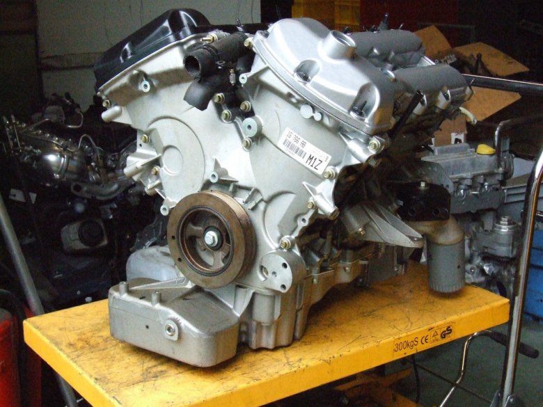 V 6 двигатель