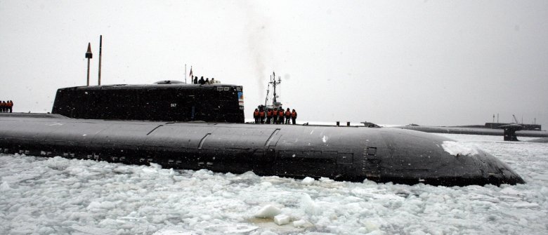 Атомная подводная лодка всплытие