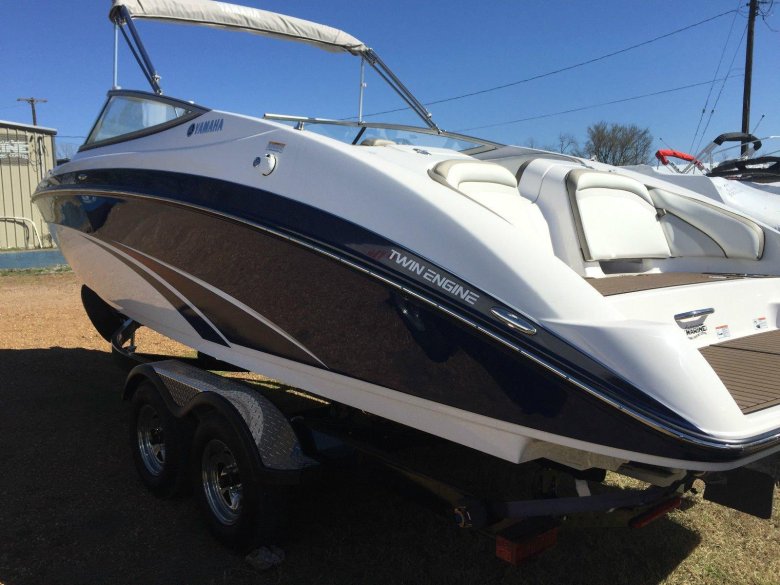 Ямаха 242 лимитед s