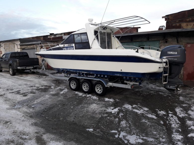 Катер ямаха