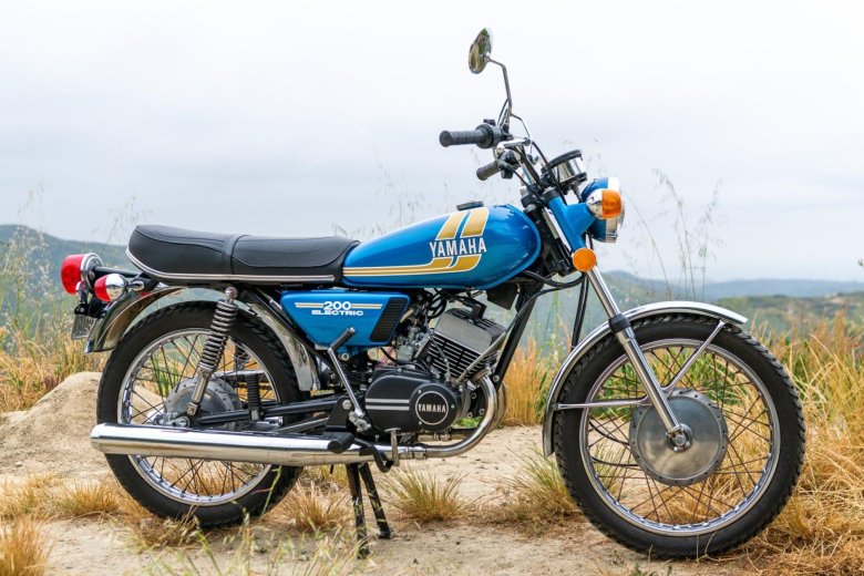 Yamaha мотоцикл