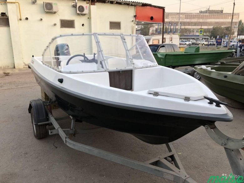 Лодка афалина 395