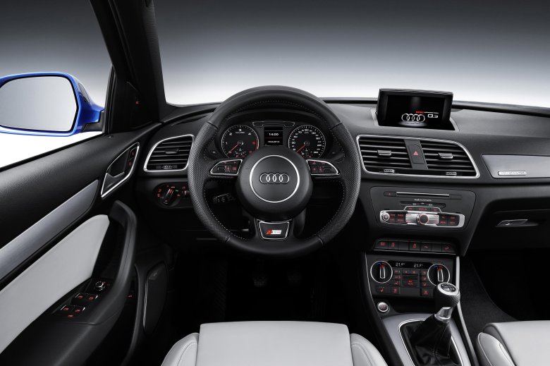 Audi q3 2014 interior