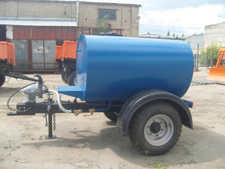 Полуприцеп поливомоечный лкт-5п