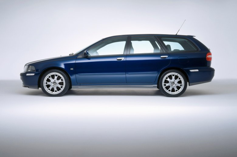 Volvo s 40 универсал