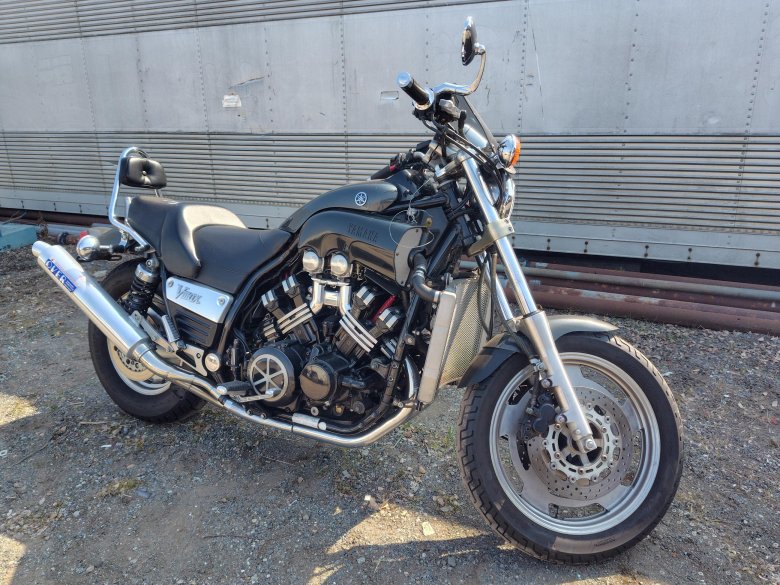 Ямаха vmax 1200